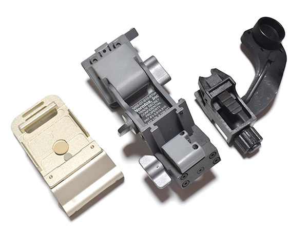 米軍　実物　Norotos RHINOⅡ ナイトビジョンマウント　ブラケット付き 米軍実物 NOROTOS ノロトス NVG ナイトビジョン マウント