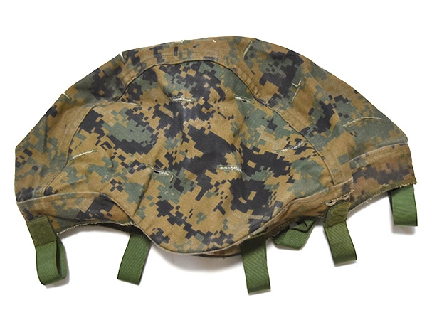 米軍放出品実物USMC MARPAT（リバーシブル）ヘルメットカバー中古品1 