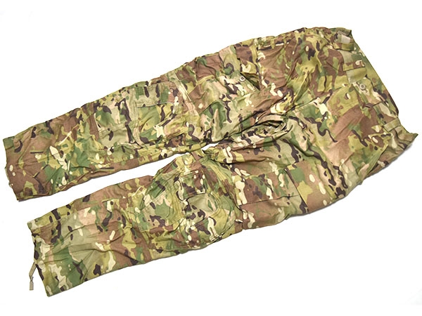 米軍実物 ARMY コンバットパンツ マルチカム FLAME RESISTANT M-R 新型