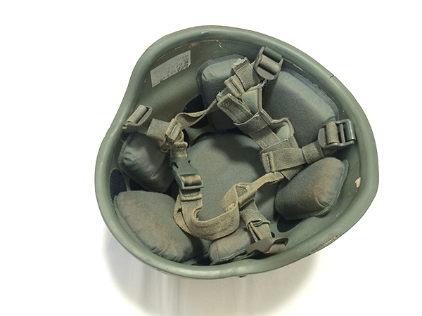 米軍 実物 MSA ACH ヘルメット 傷だらけ 米軍実物 MSA ACH Lサイズ