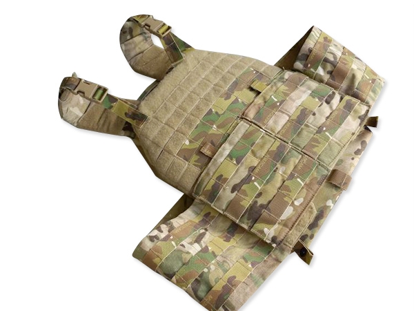 米軍実物 SKD Tactical PIG プレートキャリア マルチカム M | ミリタリー琉球