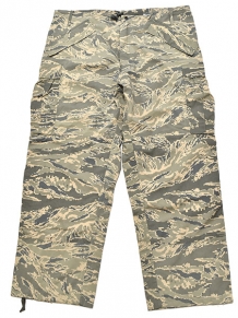 実物　ミリタリー　ゴアテックス　カモパンツ　XS ミルスペック MILITARY 実物 新品 米軍 コールドウェザー GORE-TEX パンツ