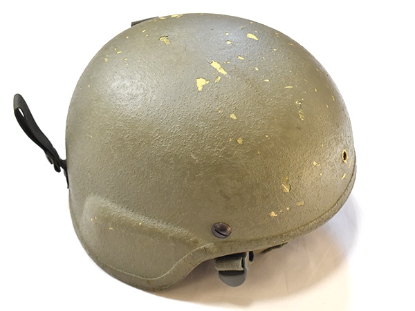 米軍　ACH バリスティックヘルメット　最終価格 米軍実物 REVISION ACH ヘルメット バリスティック ヘルメット