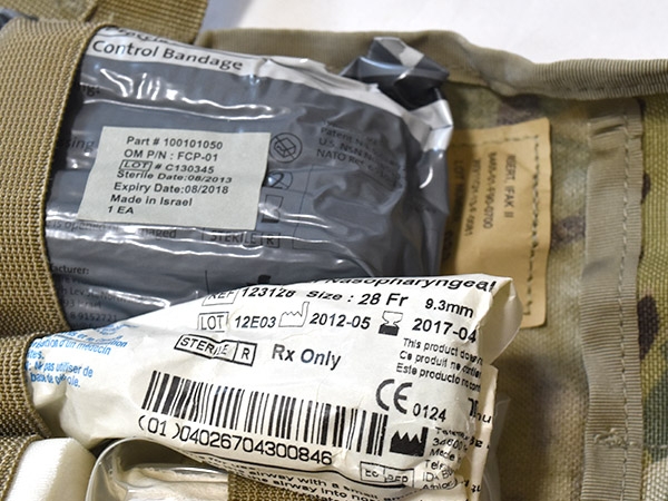 米軍実物 新型 IFAK2 ファーストエイドキット 止血帯 セット