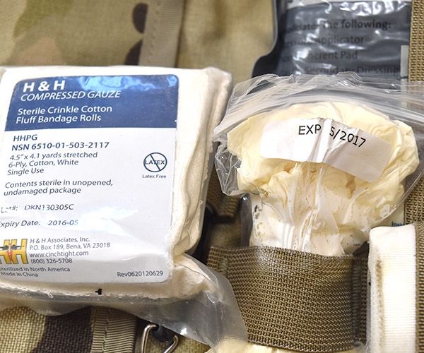 米軍実物 新型 IFAK2 ファーストエイドキット 止血帯 セット