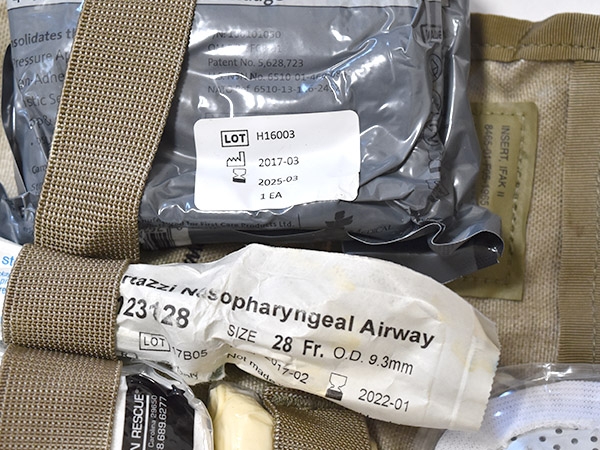 米軍実物 新型 OCP スコーピオン IFAK2 ファーストエイドキット