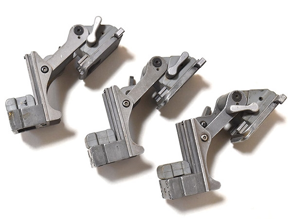 米軍実物 新型 NOROTOS ノロトス RHINO2 NVG マウント USMC ARMY