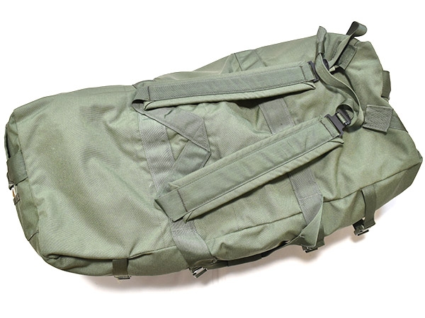 米軍実物 新型 ダッフルバッグ リュック OD 大型バッグ アウトドア キャンプ 陸軍 遠征用 | ミリタリー琉球