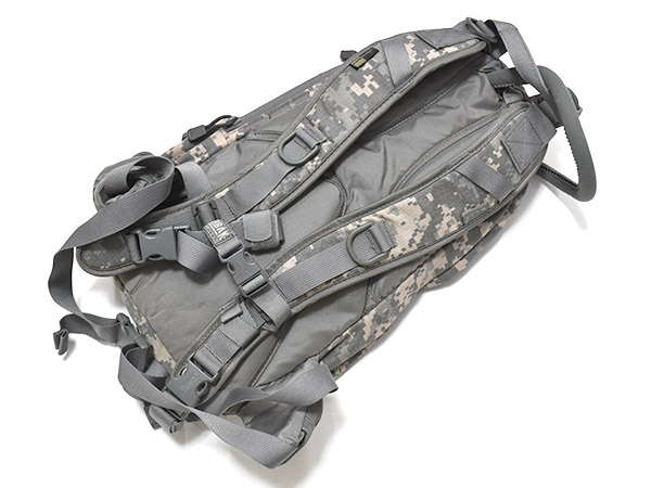 米軍放出品 Camelbak MULE キャメルバック ハイドレーション バッグ ACU/UCP 陸軍 | ミリタリー琉球