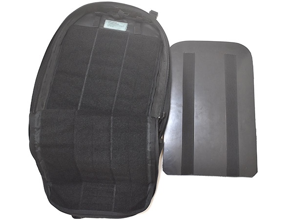 米軍実物 LBT-2670B コンバット スリム メディカル アサルトパック