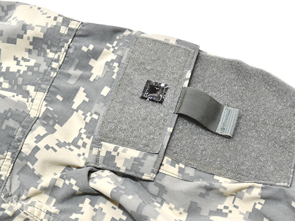 L-R 米軍 ECWCS Gen3 LEVEL5 ソフトシェルジャケット ACU