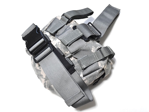 米軍放出品 ガスマスク レッグポーチ ダンプポーチ ACU/UCP 陸軍