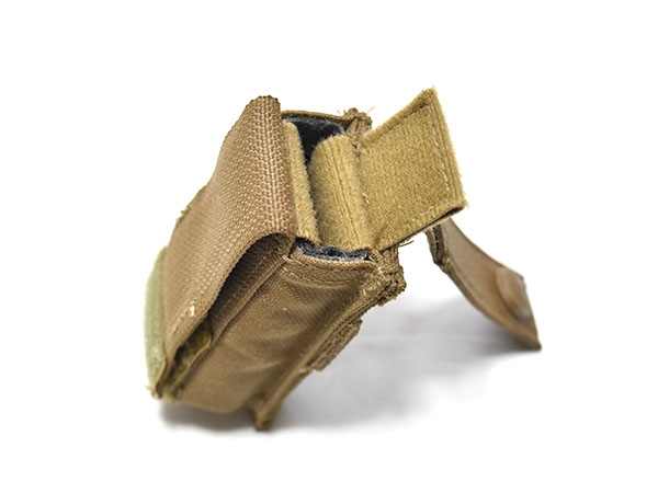 米軍実物 EAGLE 45 スピードリロード マガジンポーチ コヨーテ FSBE