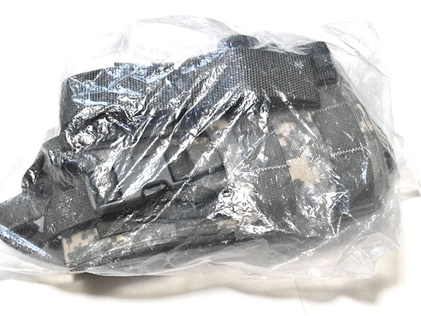 米軍ACU タクティカルベスト+レッグホルスター+ブーニーハットセット 米軍ACU タクティカルベスト+レッグホルスター+ブーニーハット