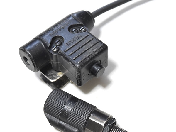 米軍実物 3M PELTOR Nexus U-94 M9177/5-2 PTT 6PIN スイッチ